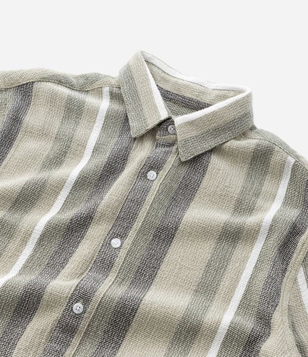 Camisa en Algodón Texturizada con Estampa Rayas