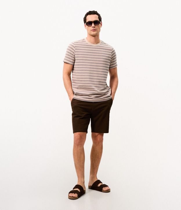 Bermuda Slim en Sarga con Elastano
