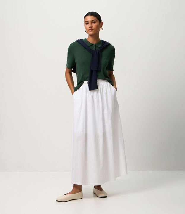 Blusa en Viscosa con Manga Corta y Cuello Polo 2