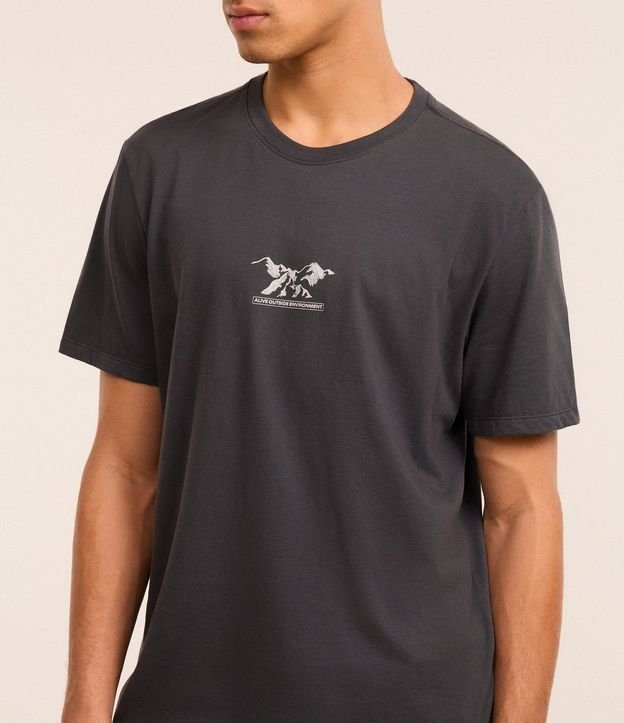 Remera T-Shirt en Algodón con Estampa Montaña 3