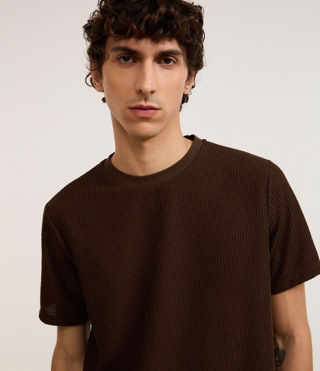 Remera en Algodón Acanalada con Cuello Redondo 4