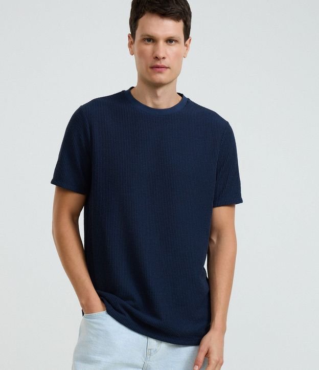 Remera en Algodón Acanalada con Cuello Redondo