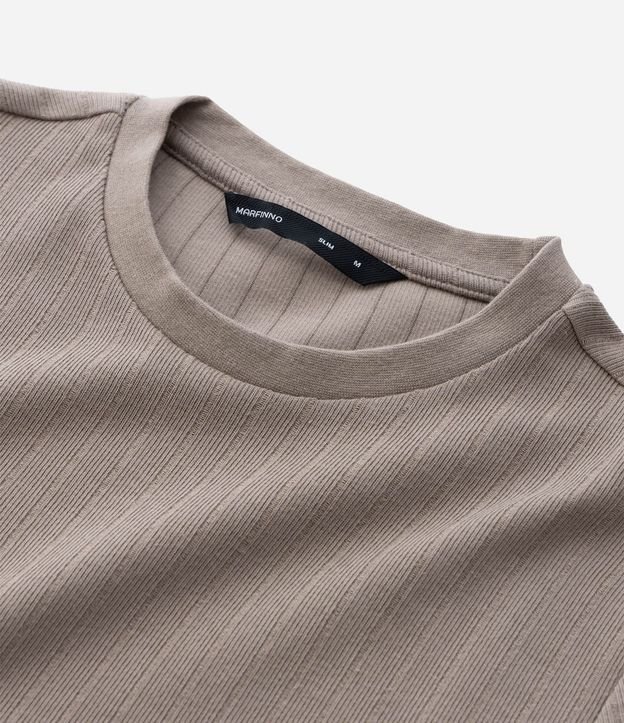 Remera Slim en Algodón con Textura Acanalada 9