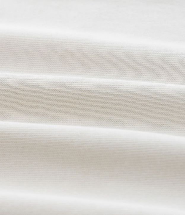 Remera Comfort en Algodón con Bordado de Silla Playera 4