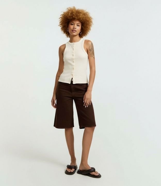 Musculosa en Rib con Botones Delanteros