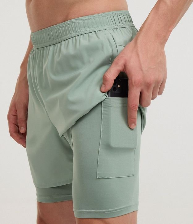 Bermuda Deportiva con Short de Compresión y Lettering 4