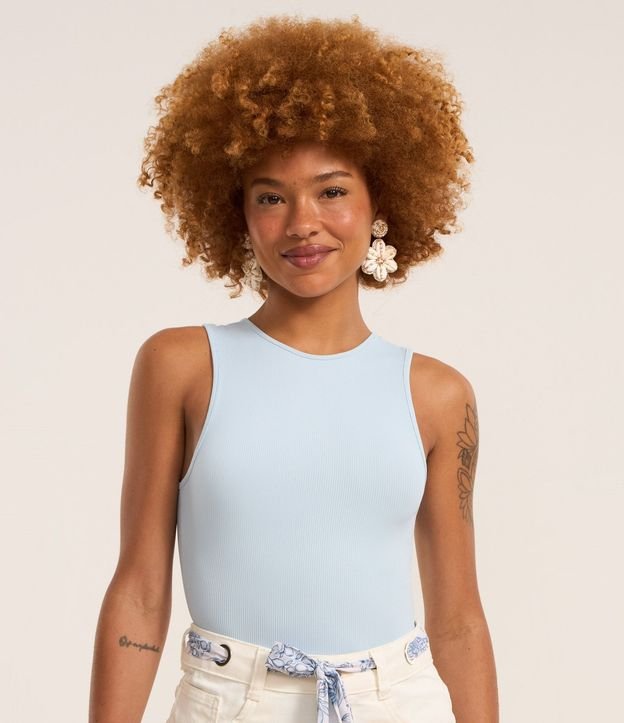 Body Básico en Rib con Cuello Halter