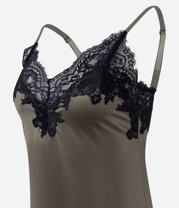 Camisón en Microfibra con Detalles de Encajes 7
