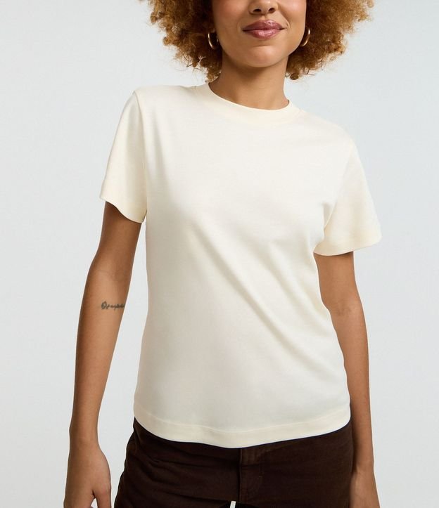 Blusa Básica en Algodón Interlock con Cuello Redondo 3