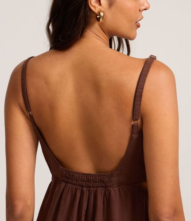 Vestido Midi en Sarga con Escote Corazón y Cutouts 3