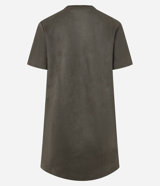 Vestido Corto Recto en Gamuza con Cuello Redondo 7