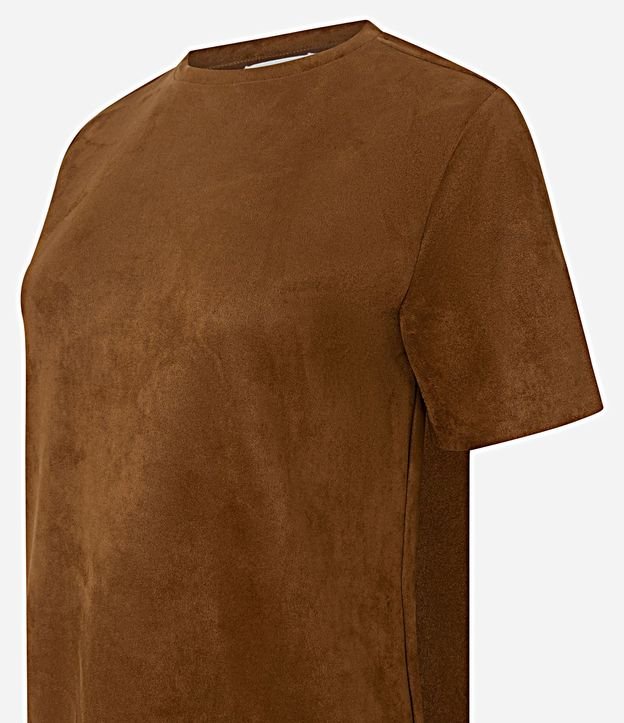 Vestido Corto Recto en Gamuza con Cuello Redondo 7