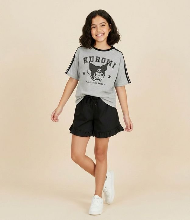 Remera Infantil con Estampa y Lettering Kuromi - Talle 7 a 14 años 1