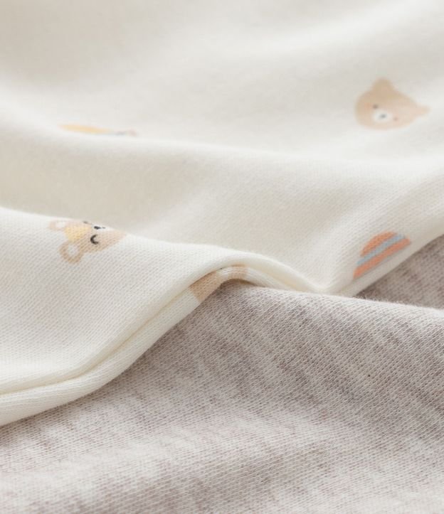 Kit 02 Pantalones Infantil en Suedine con Pies – Talle RN a 12 Meses 3