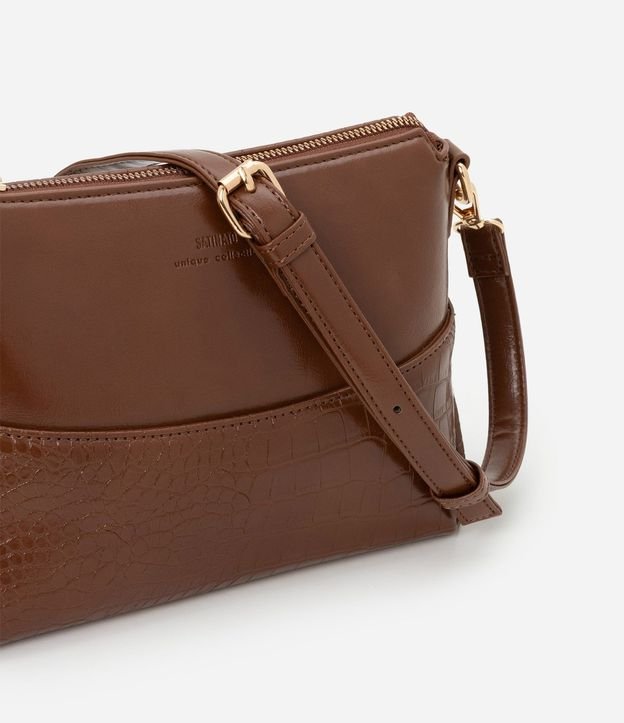 Cartera Transversal Mediana con Textura Crocco 6