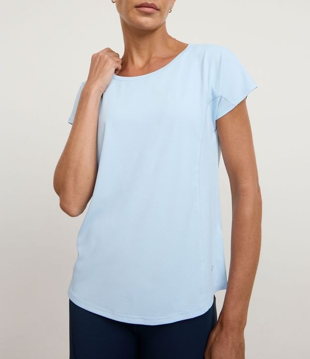 Remera Deportiva en Microfibra Texturizada