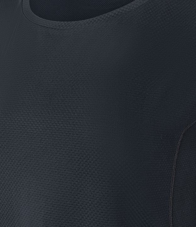 Remera Deportiva en Microfibra Texturizada 5