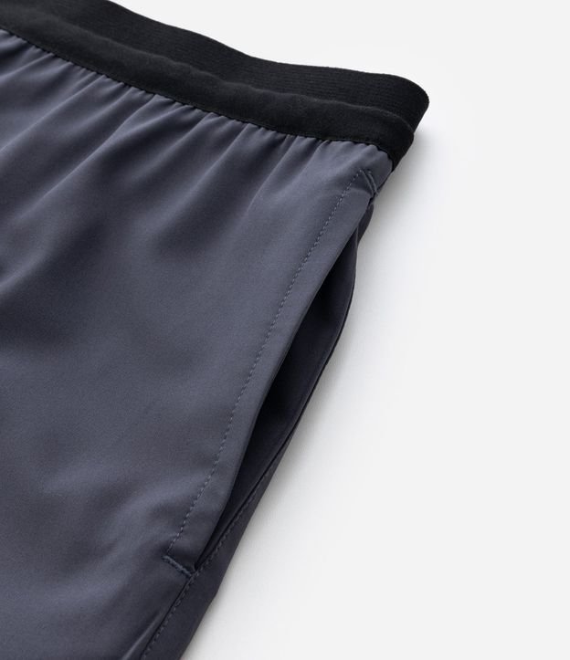Bermuda Masculina Tecnológica con Cintura Contrastante 10