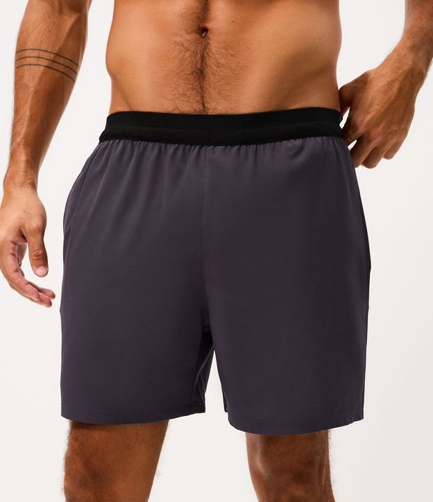 Bermuda Masculina Tecnológica con Cintura Contrastante 2