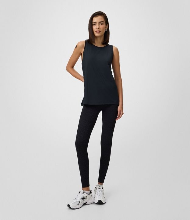 Musculosa Deportiva en Poliamida con Recorte en la Espalda