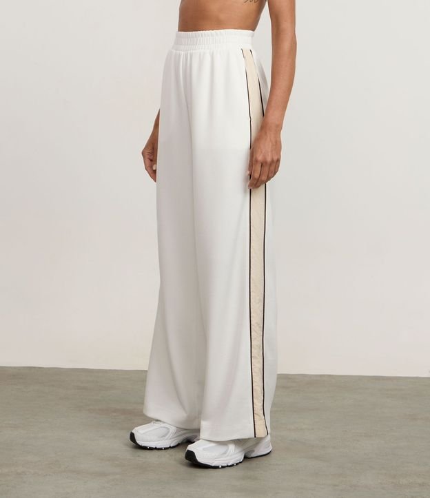 Pantalón Deportiva en Modal con Friso Contrastante 2