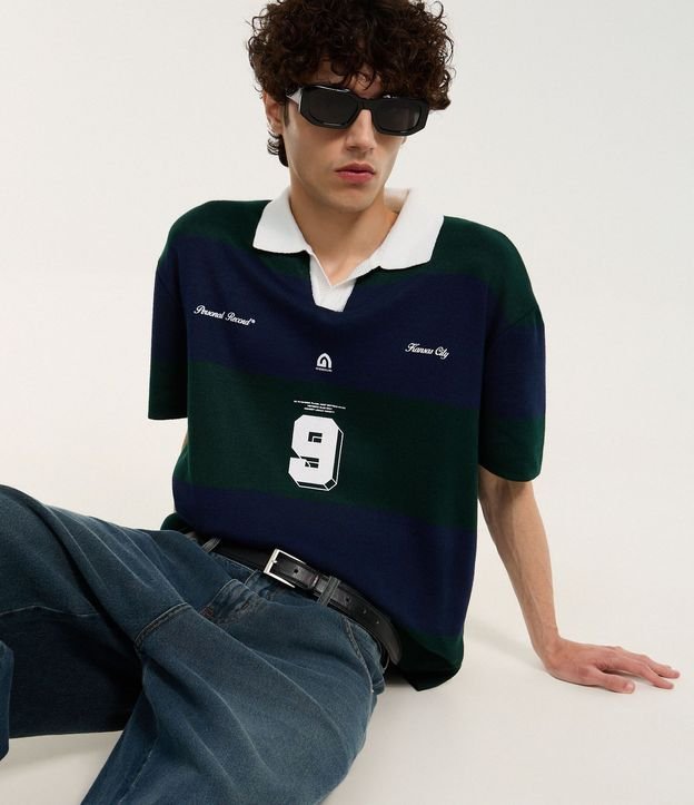 Camisa Boxy Sportcore en Punto con Cuello Inglés V y Estampa de Rayas 5
