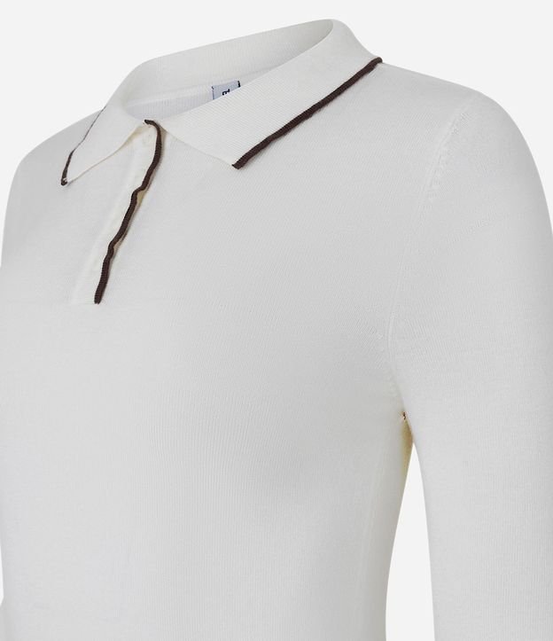 Blusa en Punto con Cuello Polo y Detalle Contrastante 5