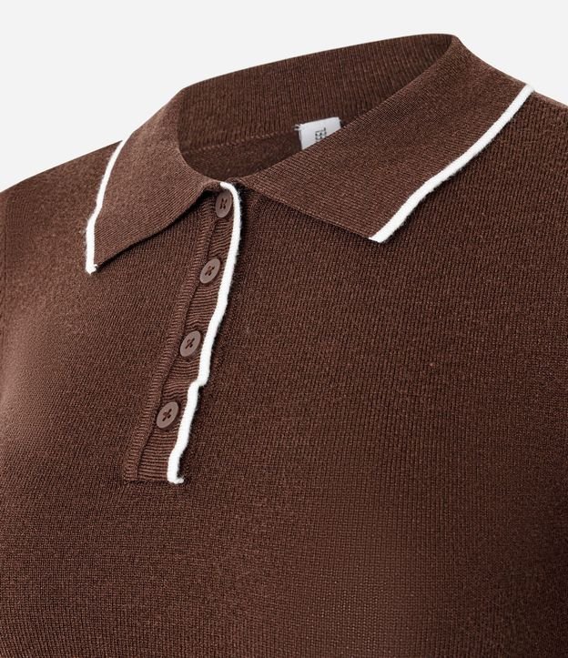 Blusa en Punto con Cuello Polo y Detalle Contrastante 5