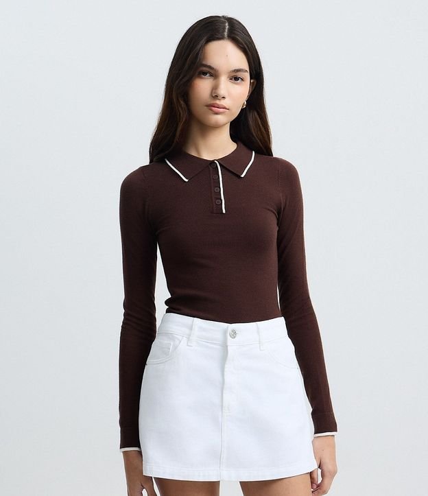 Blusa en Punto con Cuello Polo y Detalle Contrastante 1