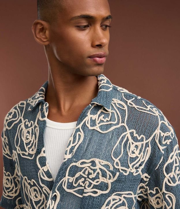 Camisa en Punto con Textura Floral 4