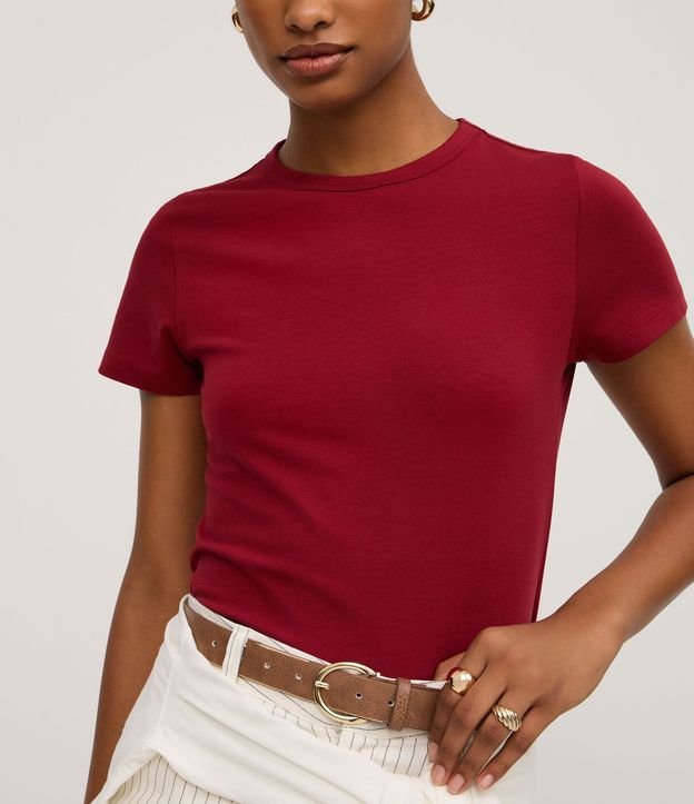 Blusa Slim Básica en Algodón Peruano con Cuello Redondo 6