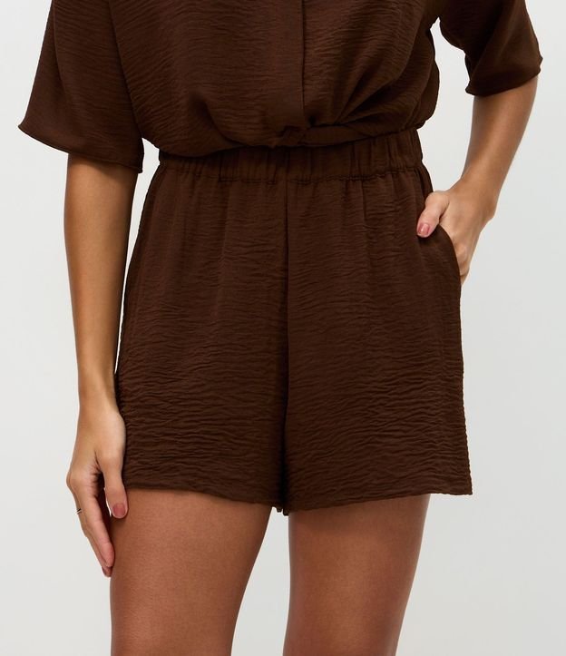 Short en Airflow con Cintura Elástica y Bolsillos 3