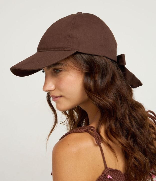 Gorra Aba Curva en con Lazo Trasero