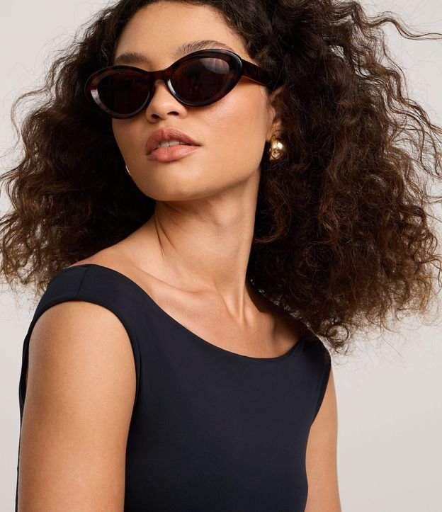 Blusa en Microfibra con Escote Canoa 3