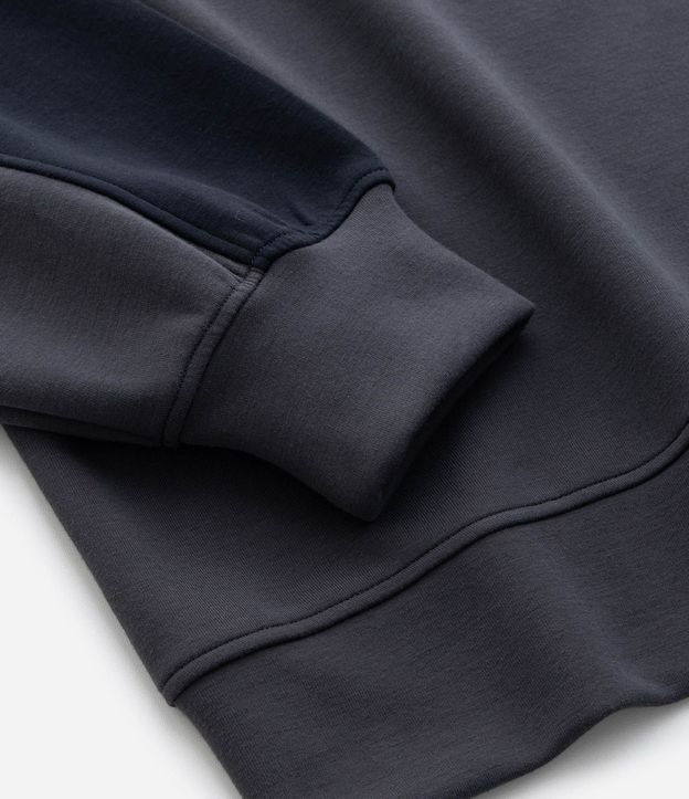 Suéter Infantil Boxy en Tech Fleece con Estampado Hot Wheels – Talle 4 a 12 años 6