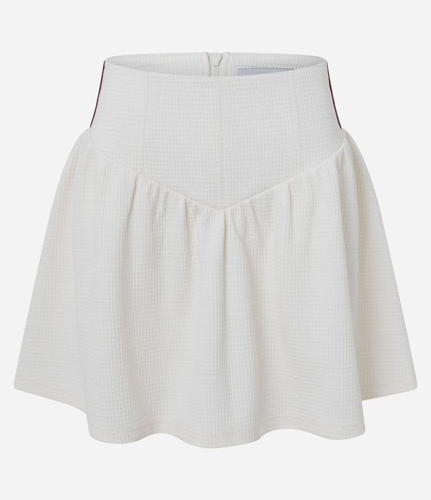 Short Pollera en Malla Waffle con Rayas Laterales