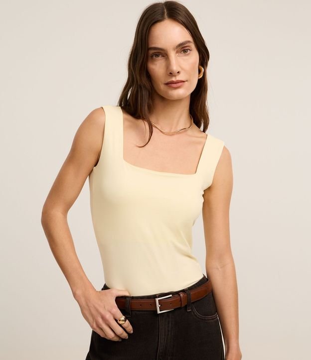 Blusa en Poliamida con Escote Cuadrado