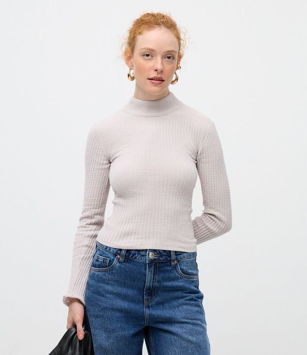 Blusa Slim Texturizada con Cuello Alto y Manga Larga