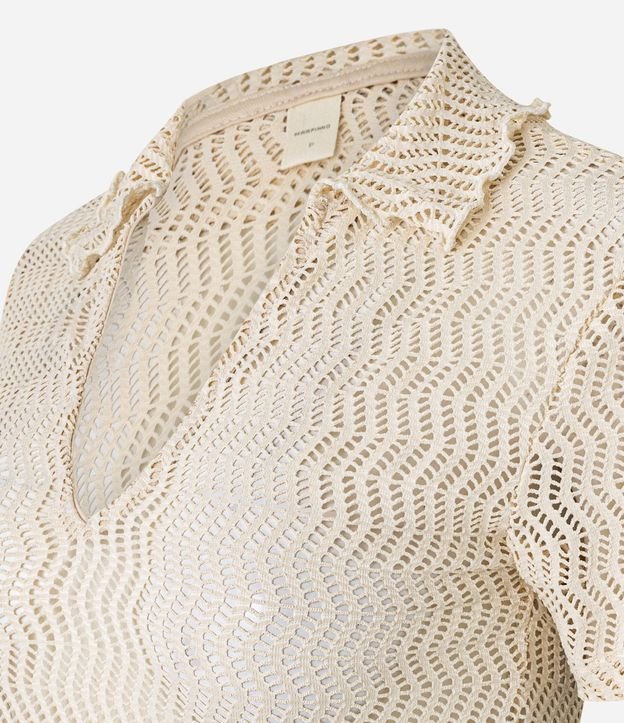 Blusa Slim con Efecto Macramé y Cuello Polo 6