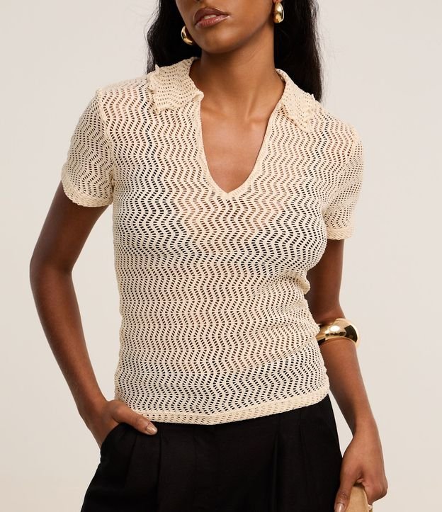Blusa Slim con Efecto Macramé y Cuello Polo 4