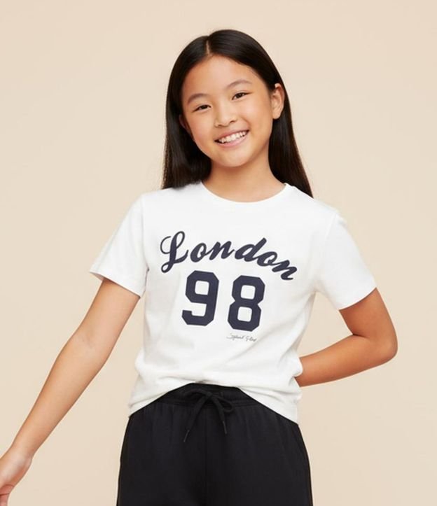 Remera Over Infantil con Estampa Lettering London  - Tam  7 a 16 años