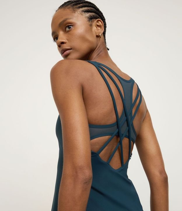 Vestido Deportivo en Microfibra con Shorts Interno