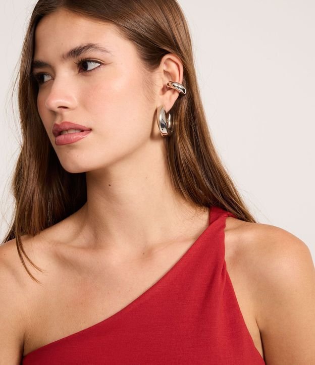 Blusa Hombro Único en Punto Roma con Detalle Torcido 4