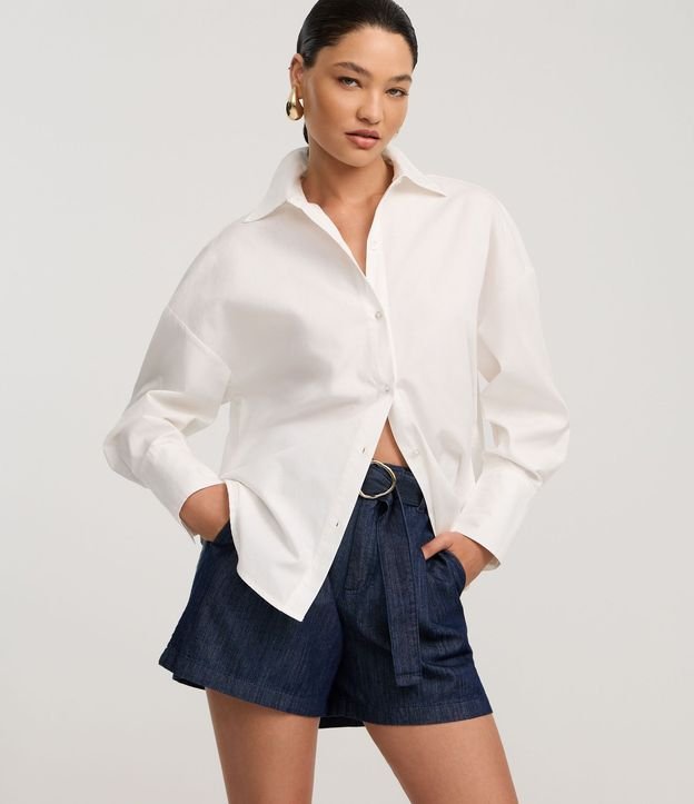 Short Cintura Alta en Jeans con Hebilla Diferenciada en el Cinturón 3
