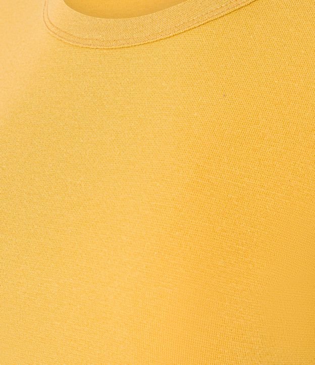 Blusa Básica Ajustada en Rib con Cuello Redondo 9