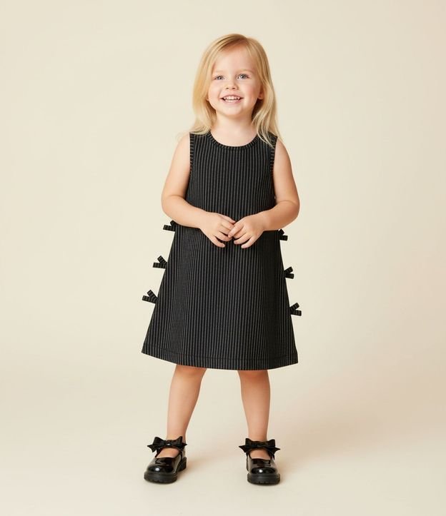 Vestido Infantil en Jacquard con Moñitas Laterales – Talle 1 a 6 años