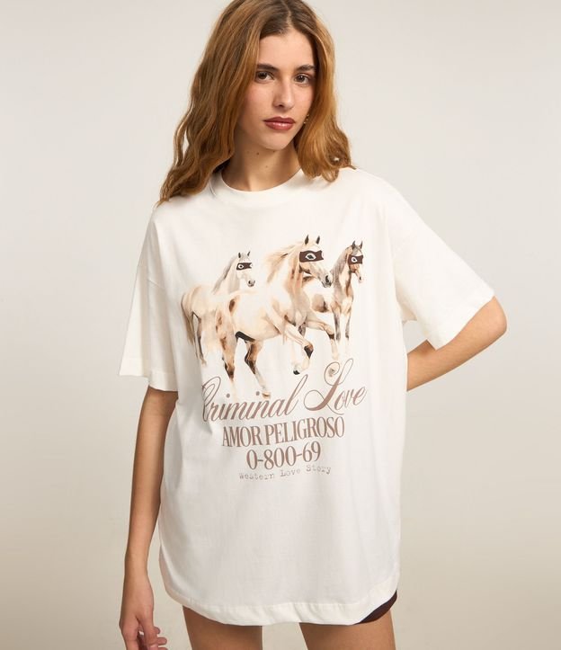 Remera Oversized en Algodón con Estampa Criminal Love Cavalos 3