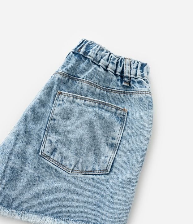 Short Jeans Infantil con Bordado de Flor y Marmoleado - Talle 5 a 14 años 5
