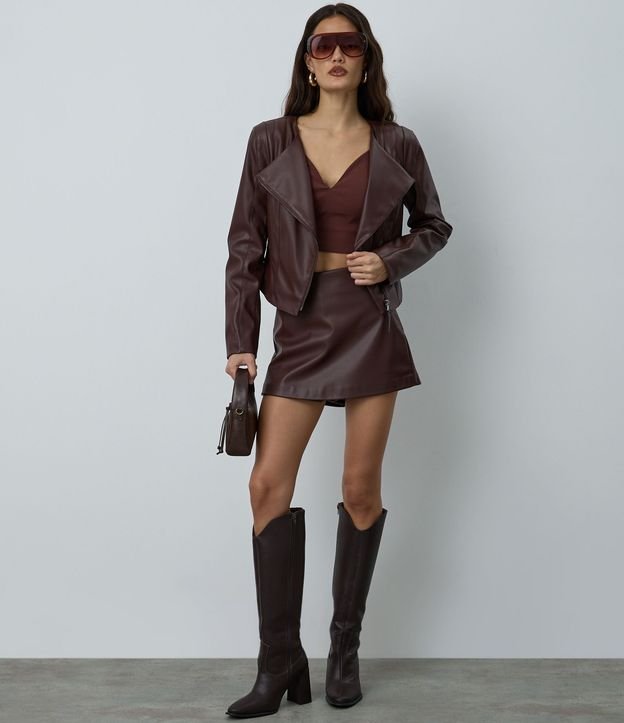 Campera en PU con Hombrera y Cremallera 2