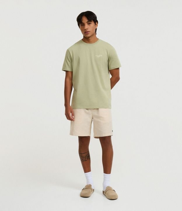 Remera Comfort en Algodón Peruano con Estampa Lettering Palmeras 3